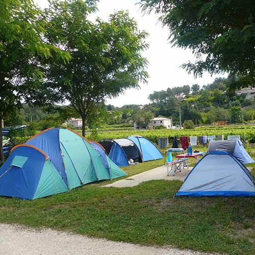 emplacement pour tentes à Rosières en Ardèche